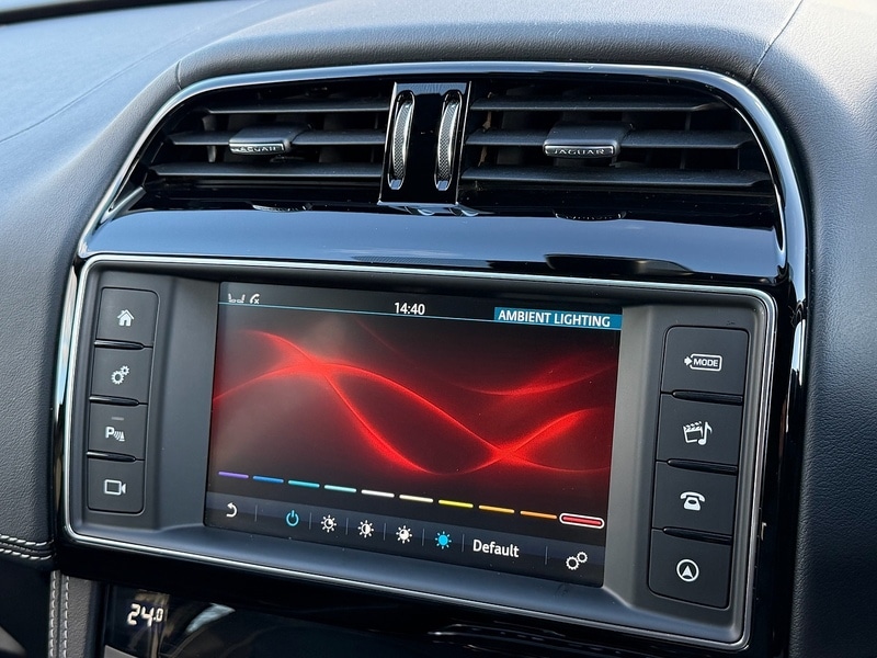 Used Jaguar F-Pace 2017 for sale - 76747982: Photo 53