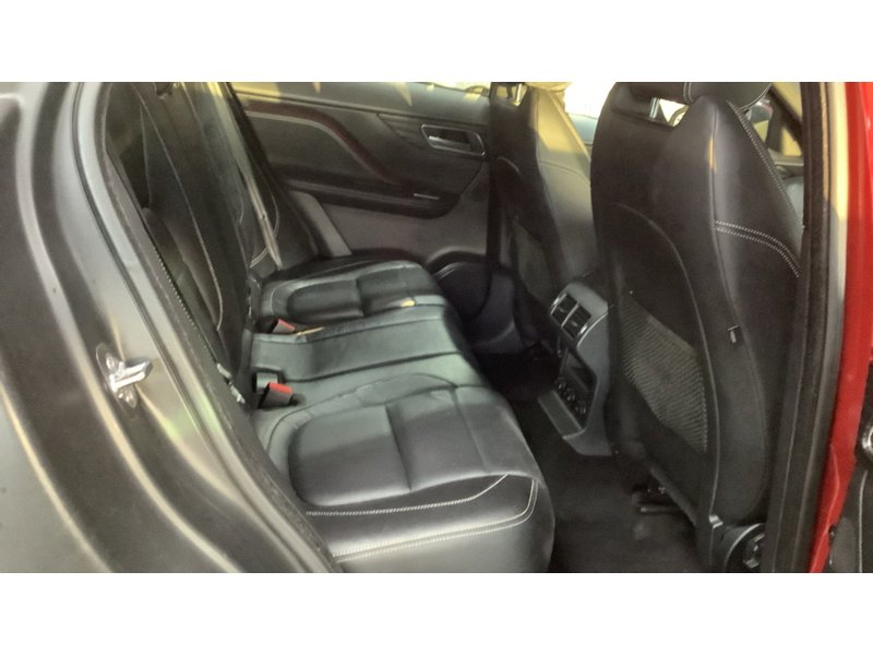 Used Jaguar F-Pace 2017 for sale - 76747982: Photo 8