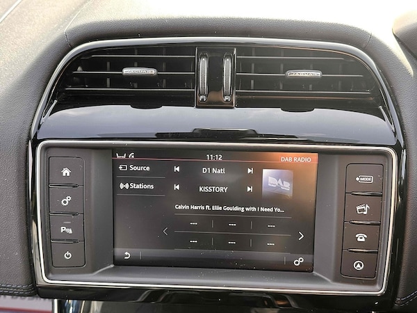 Used Jaguar XE 2017 for sale - 73949160: Photo 18
