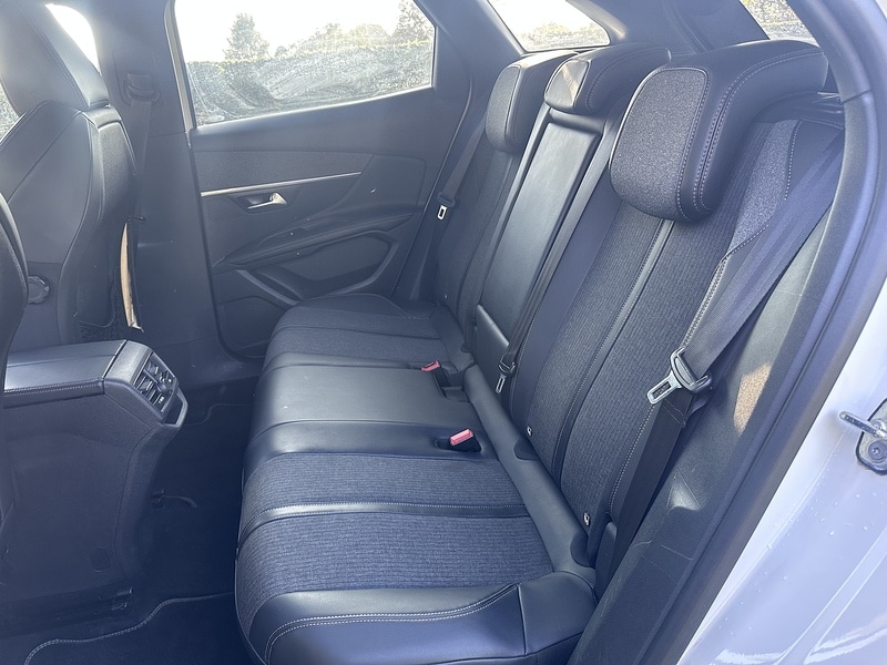 Used Peugeot 3008 2017 for sale - 76249139: Photo 19