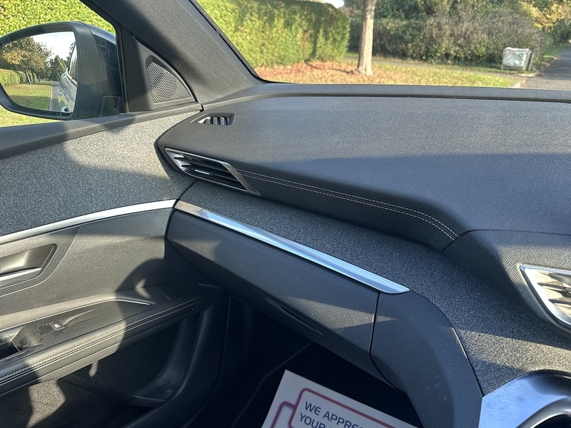 Used Peugeot 3008 2017 for sale - 76249139: Photo 33