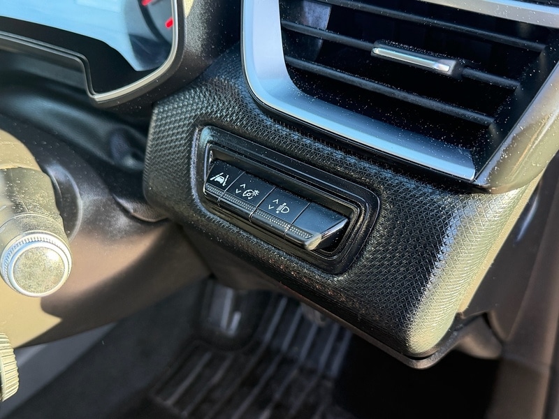 Used Renault Clio 2020 for sale - 77399916: Photo 26