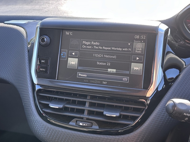 Used Peugeot 2008 2016 for sale - 76034917: Photo 34