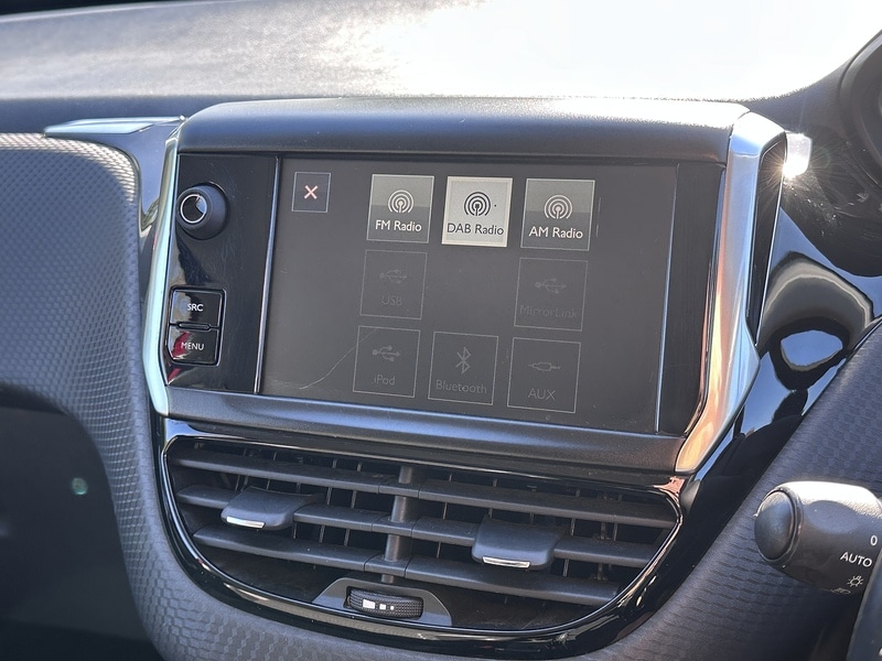 Used Peugeot 2008 2016 for sale - 76034917: Photo 41