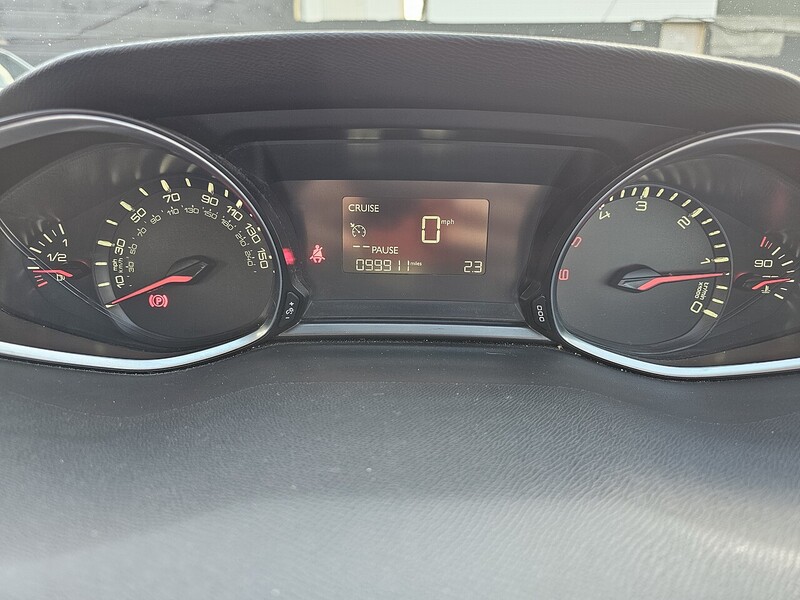 Used Peugeot 308 2015 for sale - 77902533: Photo 10