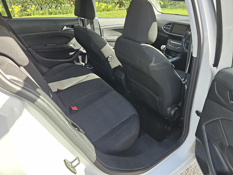 Used Peugeot 308 2015 for sale - 77902533: Photo 35