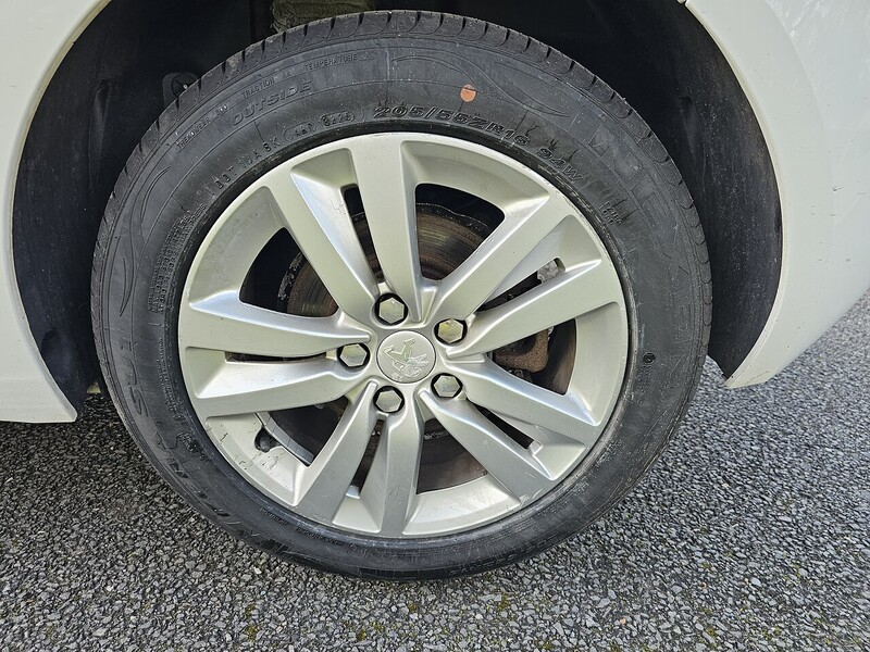 Used Peugeot 308 2015 for sale - 77902533: Photo 43