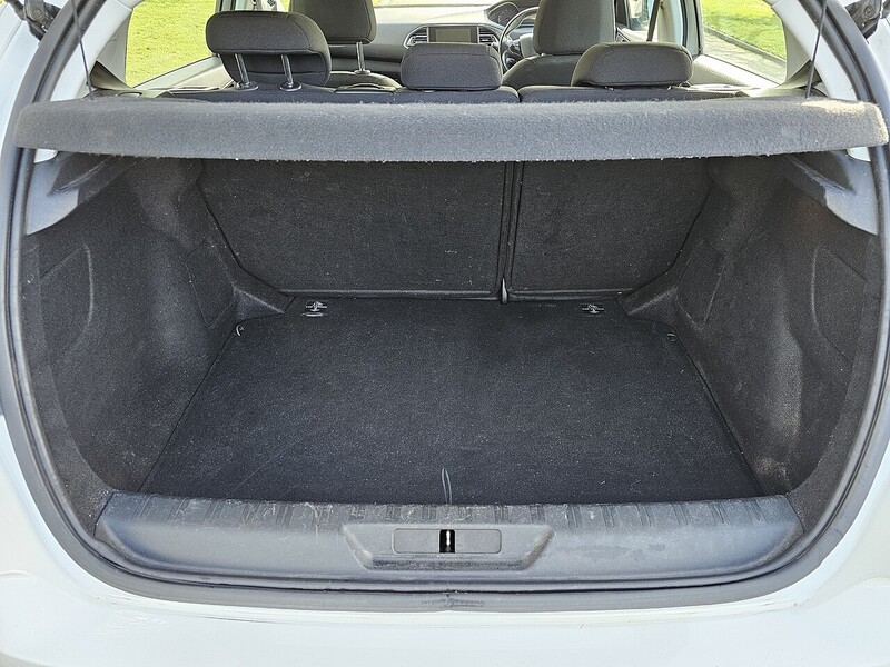 Used Peugeot 308 2015 for sale - 77902533: Photo 5