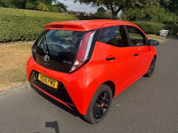 Used Toyota AYGO 2015 for sale - 79257351: Photo
