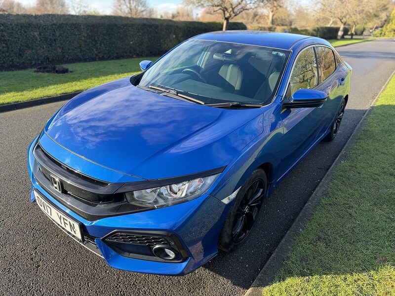 Used Honda Civic 2017 for sale - 77501090: Photo 10