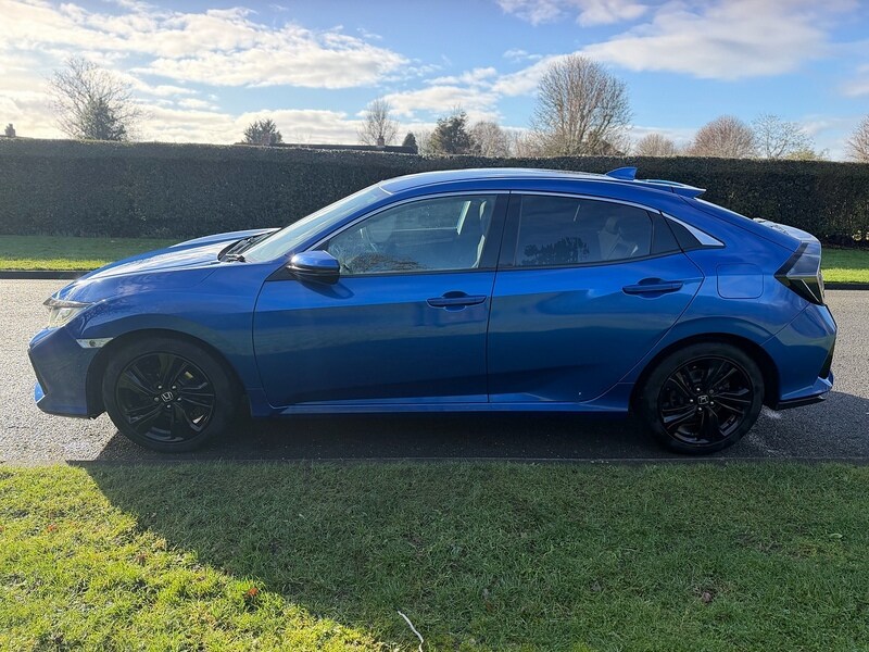 Used Honda Civic 2017 for sale - 77501090: Photo 9