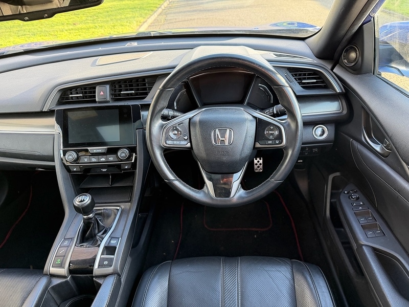 Used Honda Civic 2017 for sale - 76941690: Photo 16