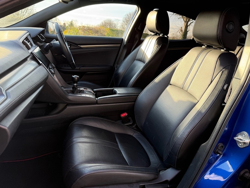 Used Honda Civic 2017 for sale - 76941690: Photo 18