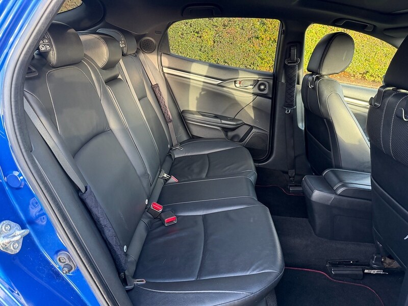 Used Honda Civic 2017 for sale - 76941690: Photo 21