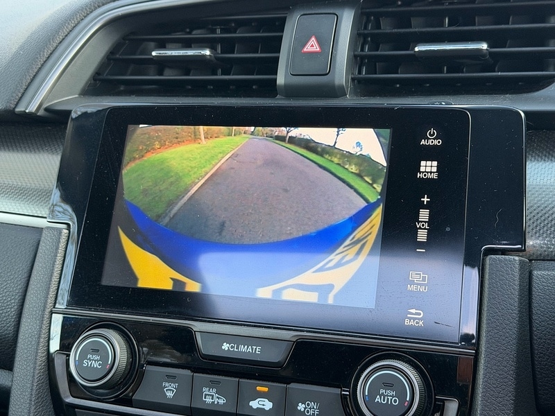 Used Honda Civic 2017 for sale - 76941690: Photo 41