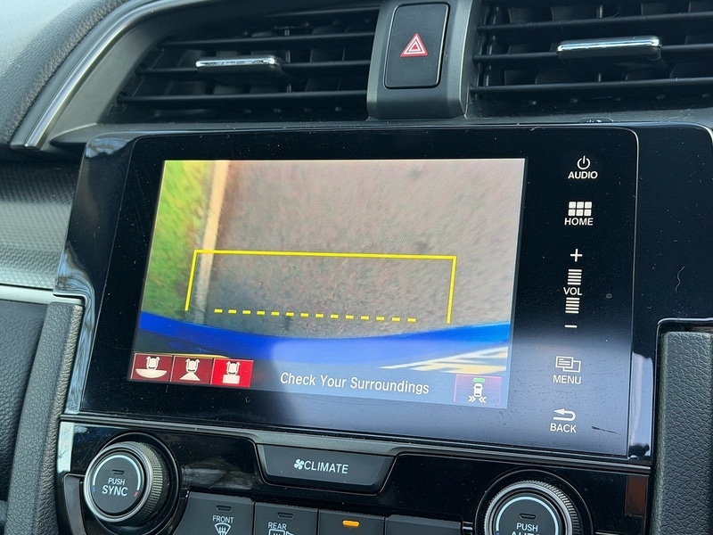 Used Honda Civic 2017 for sale - 76941690: Photo 43