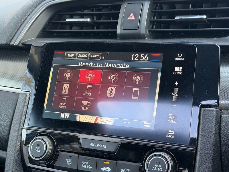 Used Honda Civic 2017 for sale - 76941690: Photo 45