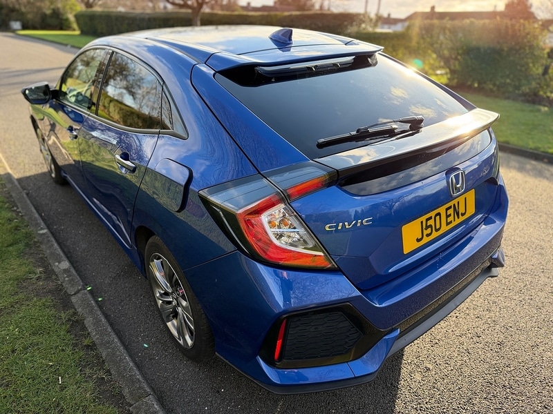 Used Honda Civic 2017 for sale - 76941690: Photo 7