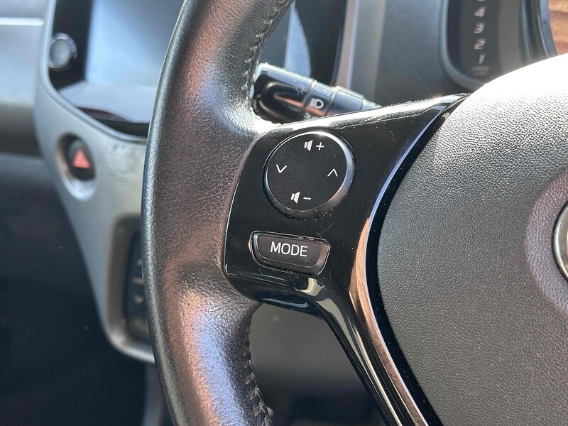 Used Toyota AYGO 2019 for sale - 76197323: Photo 28
