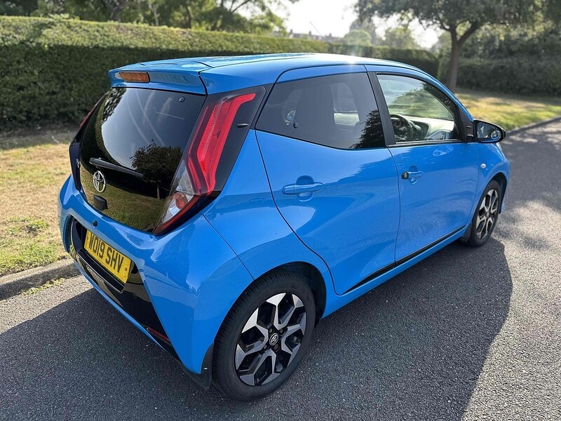 Used Toyota AYGO 2019 for sale - 76197323: Photo 3