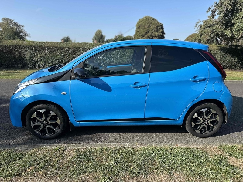 Used Toyota AYGO 2019 for sale - 76197323: Photo 9