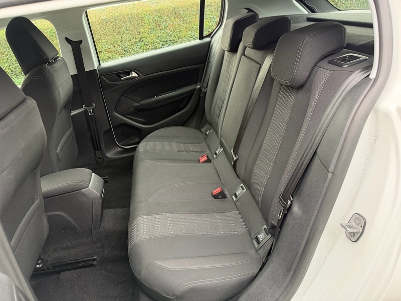 Used Peugeot 308 2016 for sale - 77490722: Photo 19