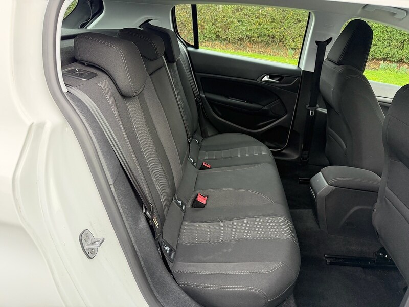Used Peugeot 308 2016 for sale - 77490722: Photo 21