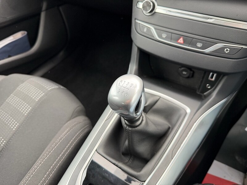 Used Peugeot 308 2016 for sale - 77490722: Photo 25