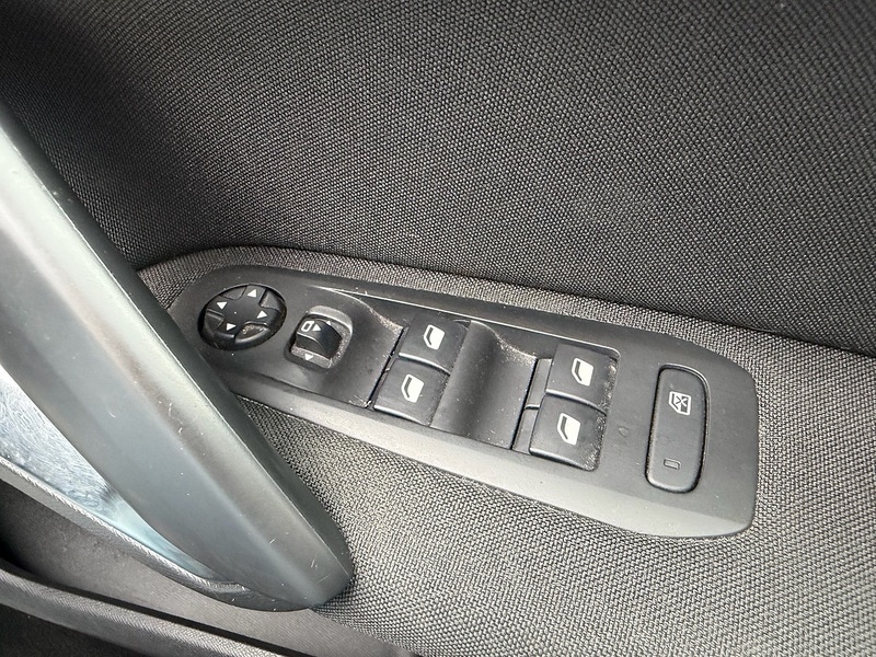 Used Peugeot 308 2016 for sale - 77490722: Photo 26