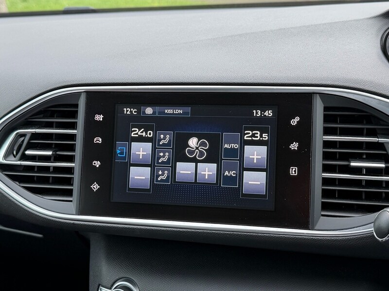 Used Peugeot 308 2016 for sale - 77490722: Photo 33