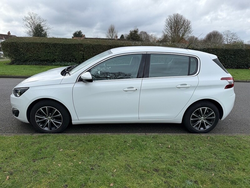 Used Peugeot 308 2016 for sale - 77490722: Photo 9