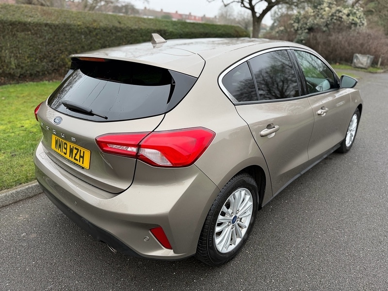 Used Ford Focus 2019 for sale - 77324472: Photo 3