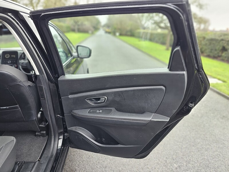 Used Renault Grand Scenic 2019 for sale - 77399914: Photo 49