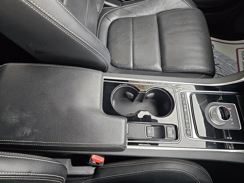 Used Jaguar XE 2015 for sale - 76859855: Photo 21