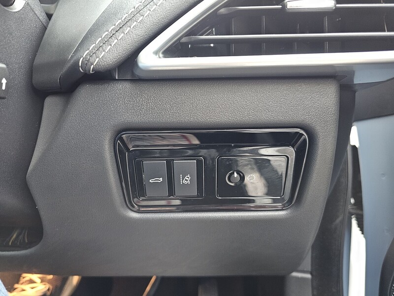 Used Jaguar XE 2015 for sale - 76859855: Photo 26