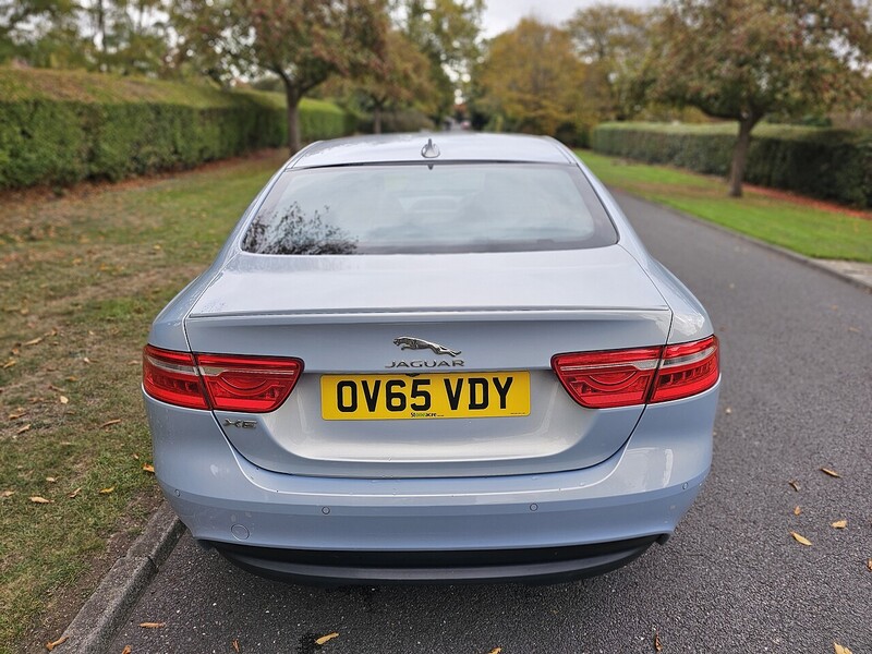 Used Jaguar XE 2015 for sale - 76859855: Photo 4