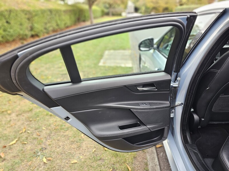 Used Jaguar XE 2015 for sale - 76859855: Photo 43