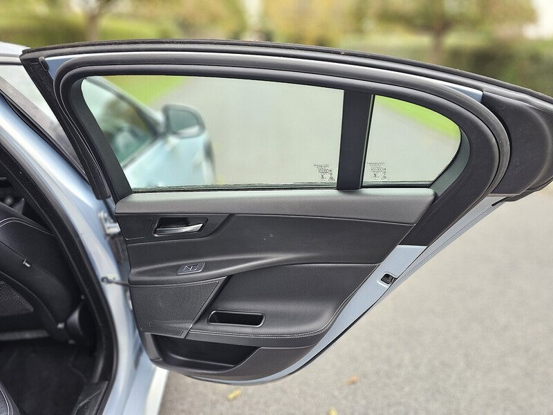 Used Jaguar XE 2015 for sale - 76859855: Photo 44