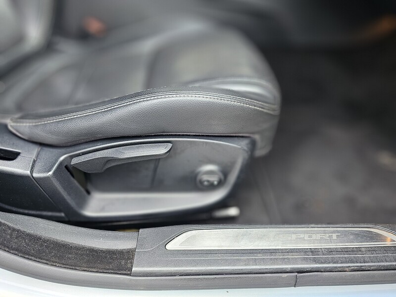 Used Jaguar XE 2015 for sale - 76859855: Photo 50