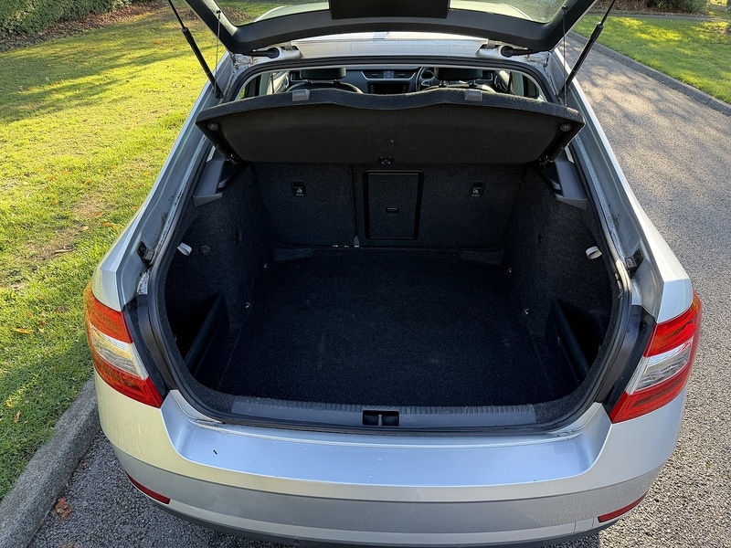 Used Skoda Octavia 2018 for sale - 76357070: Photo 6