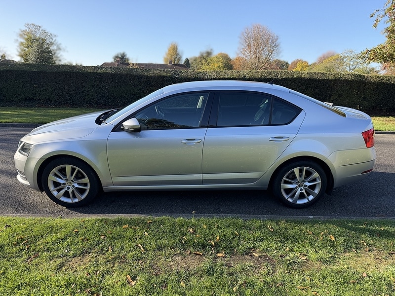 Used Skoda Octavia 2018 for sale - 76357070: Photo 9