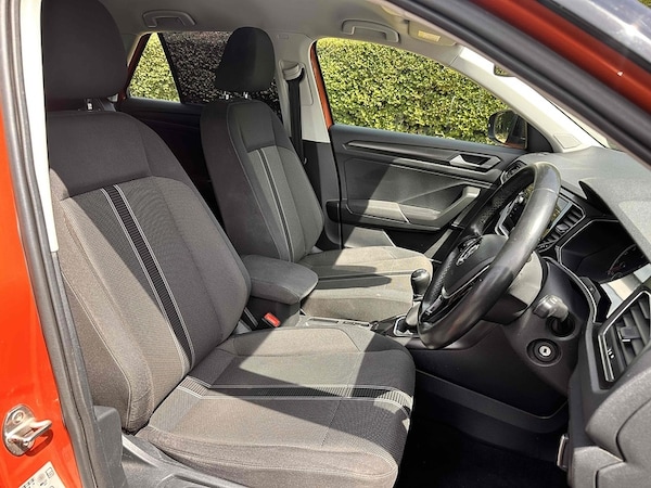 Used Volkswagen T-Roc 2019 for sale - 76102094: Photo 22
