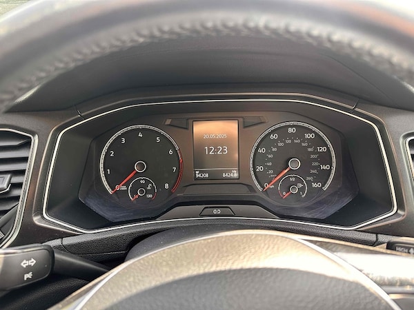 Used Volkswagen T-Roc 2019 for sale - 76102094: Photo 23