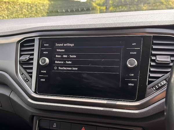 Used Volkswagen T-Roc 2019 for sale - 76102094: Photo 34