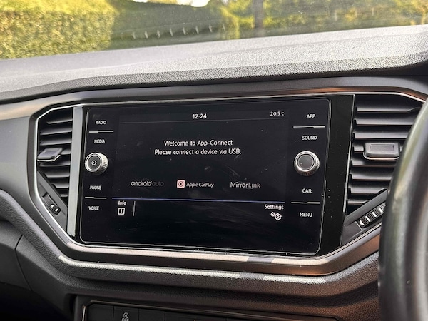 Used Volkswagen T-Roc 2019 for sale - 76102094: Photo 35