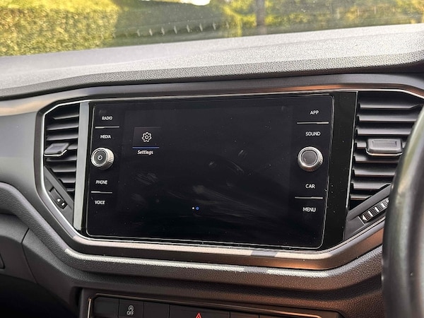 Used Volkswagen T-Roc 2019 for sale - 76102094: Photo 37