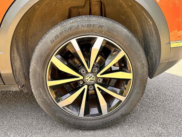 Used Volkswagen T-Roc 2019 for sale - 76102094: Photo 42