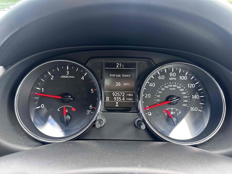 Used Nissan Qashqai 2011 for sale - 76274457: Photo 14