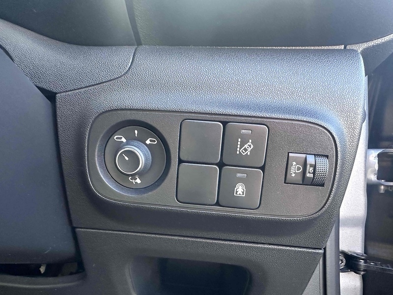 Vehicle 33