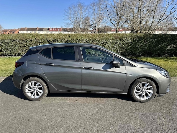 Used Vauxhall Astra 2020 for sale - 74435902: Photo 2